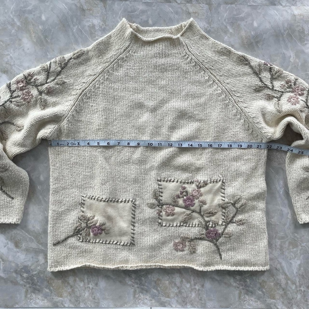 Coldwater Creek Floral Embroidered Patchwork Cream Sweater - Picture 6 of 8